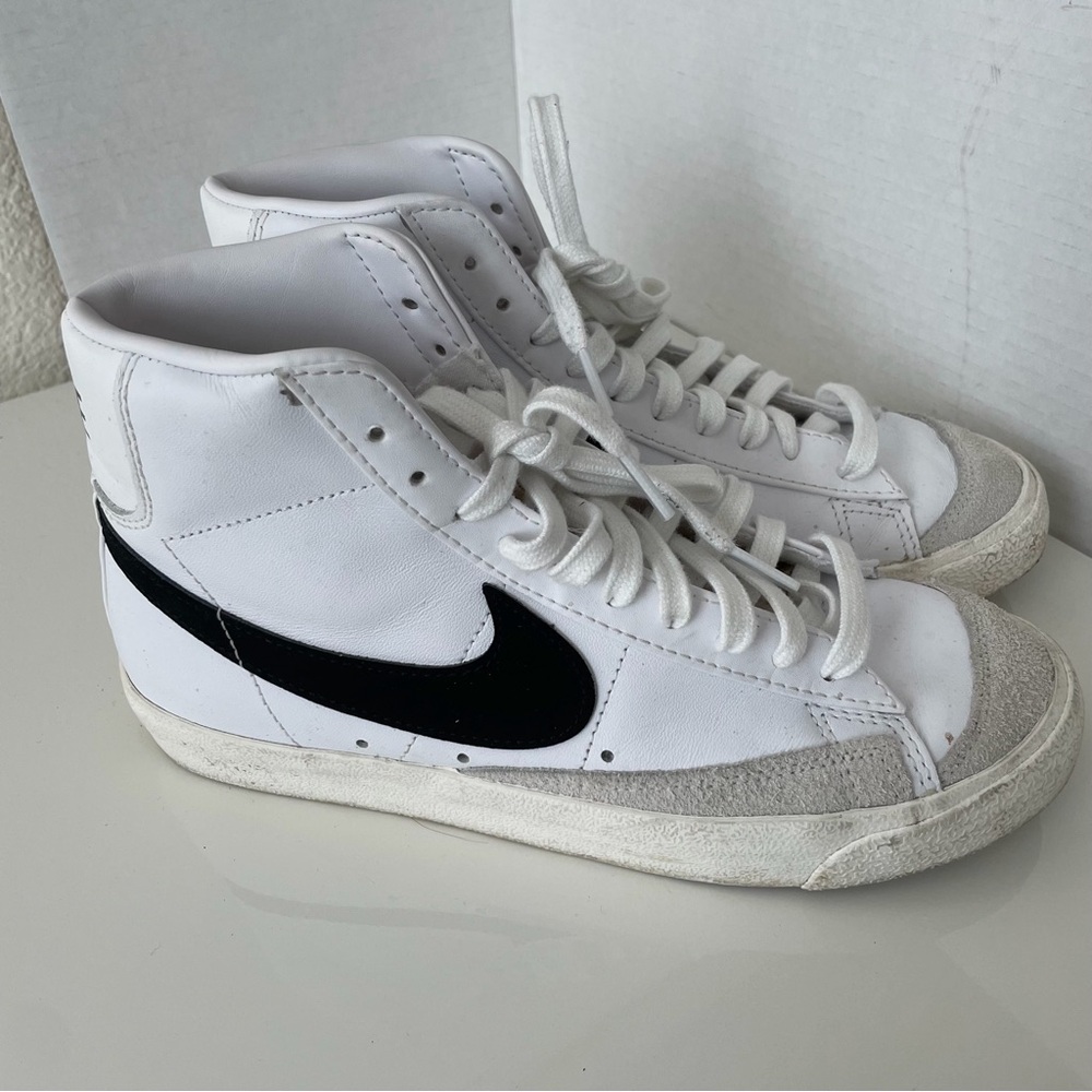 Nike White and Black High-Top Shoes